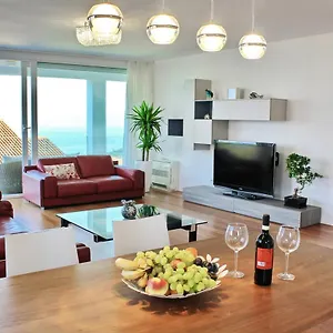  Apartment Anna